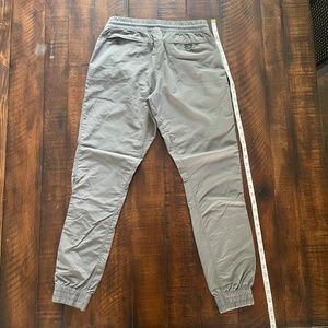 Columbia Gray Joggers 100% Nylon Size Small Regular
